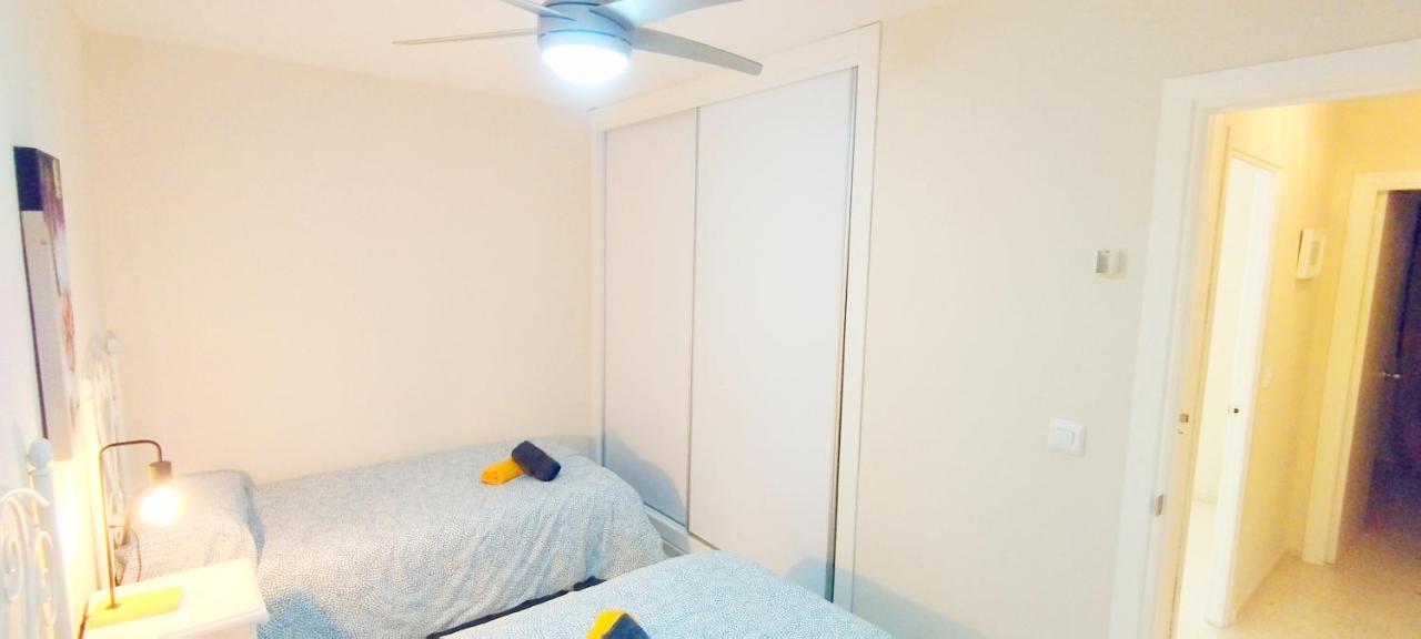 Apartamento Tres Carabelas Ii, Ac, Wifi, Parking Sanlúcar de Barrameda Kültér fotó